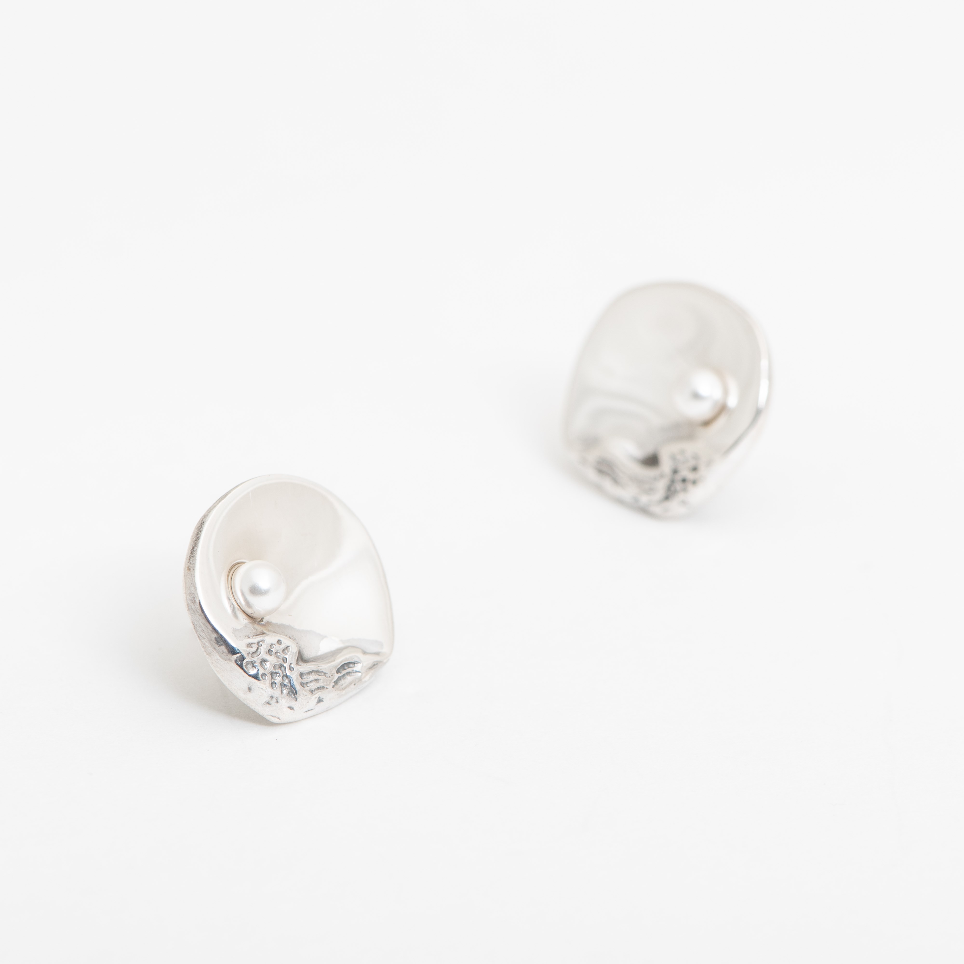 Earrings Two Treasures