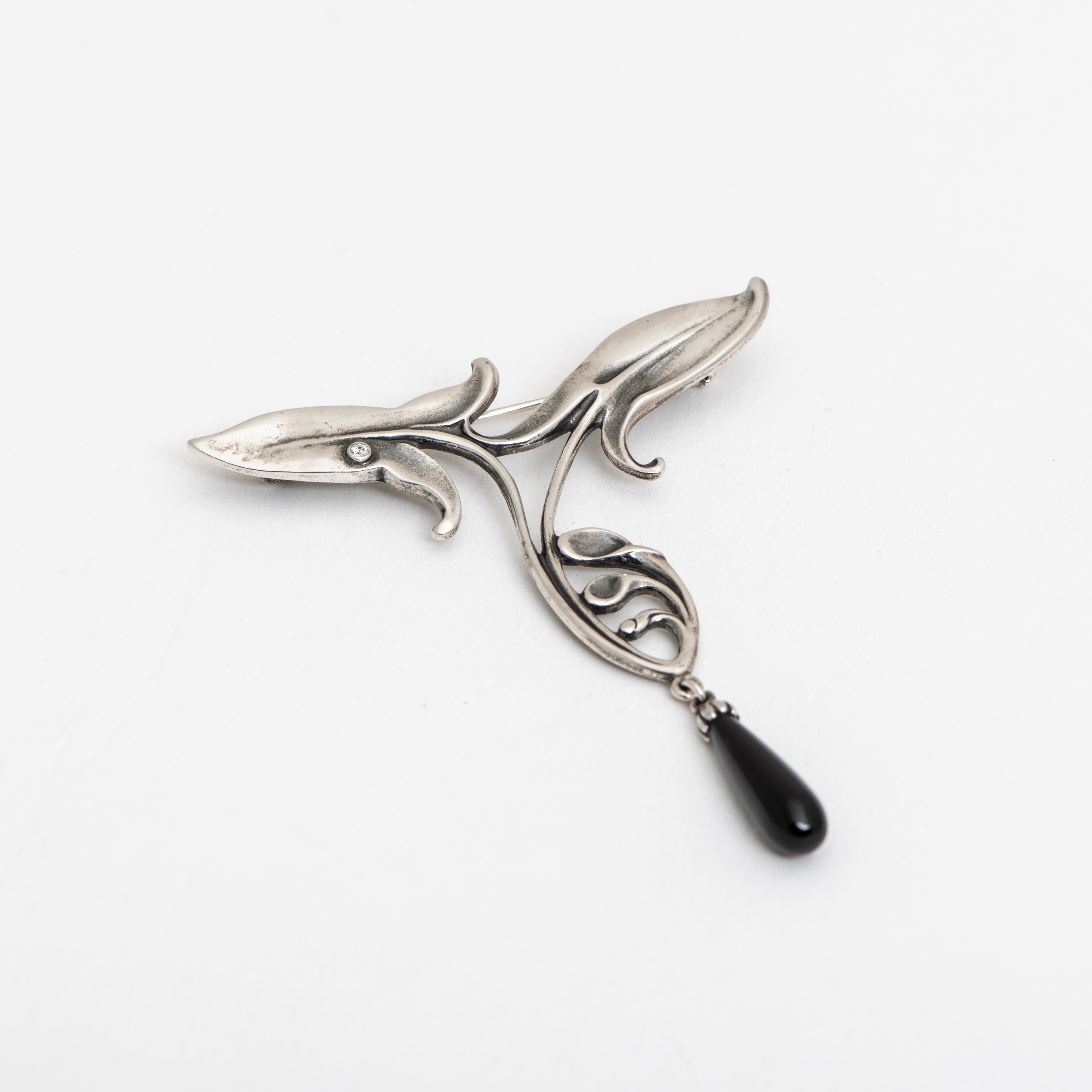 Brooch Natural
