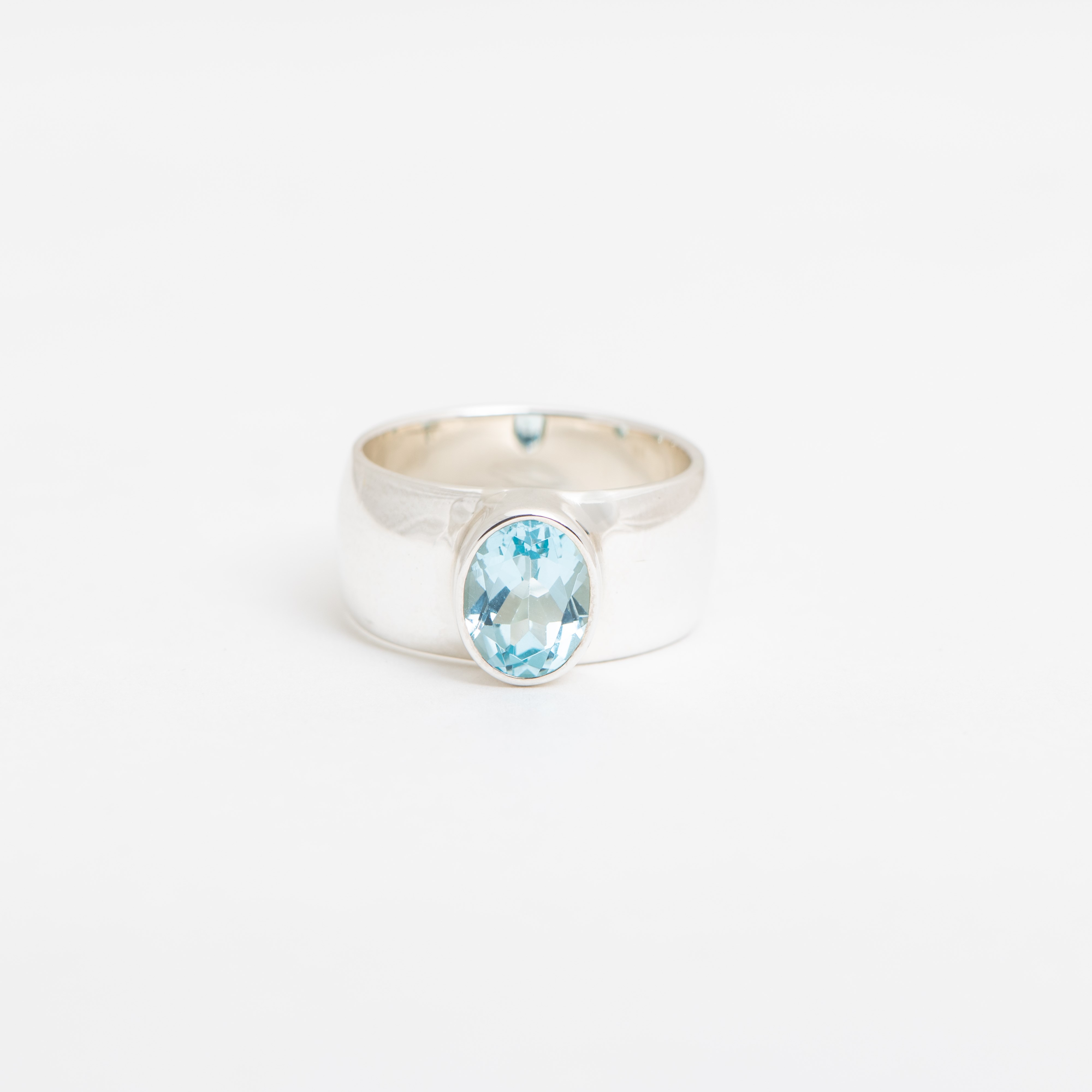 Ring Aqua Topaz