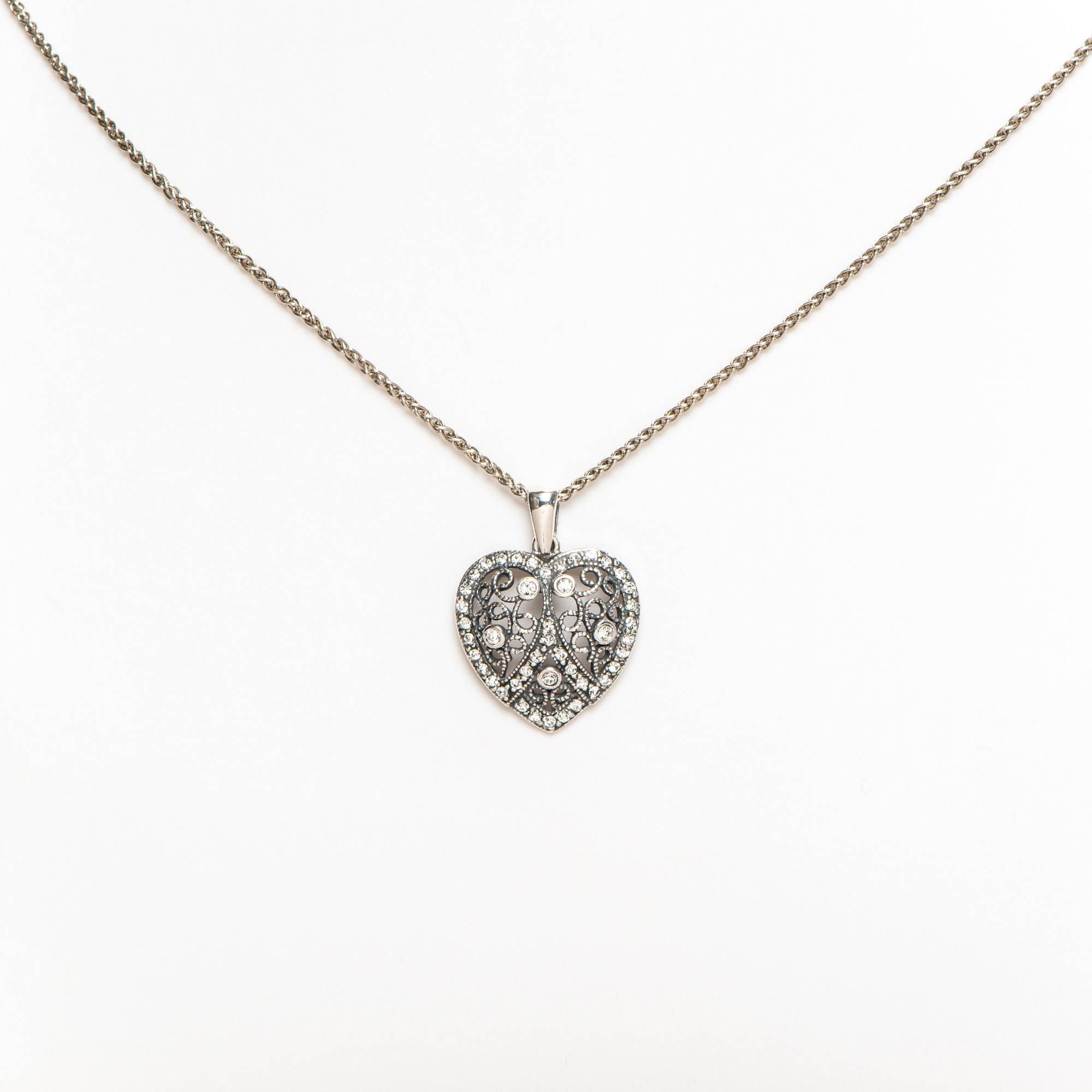 Necklace L'Amour