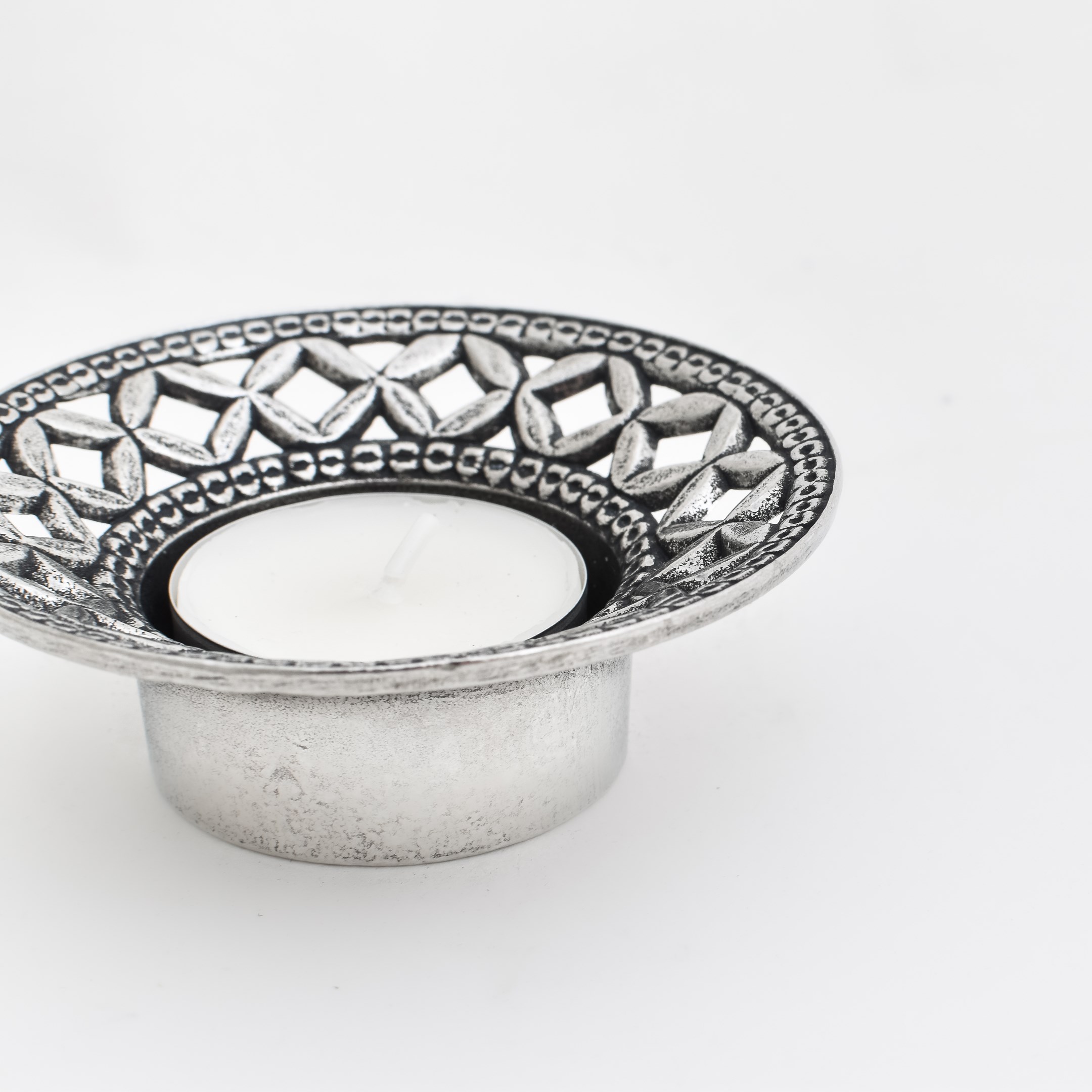 Classic Tea-Light Holder Diamond
