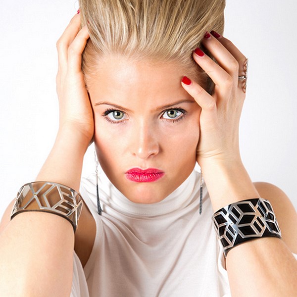 Atmospheric Impression Bracelet Black Geo