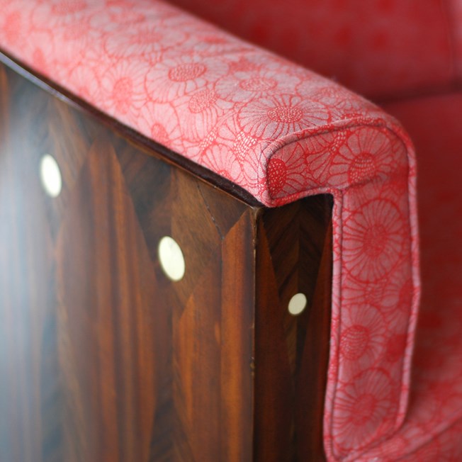 Detail Armchair Amice with Furniture Fabric Marguerite