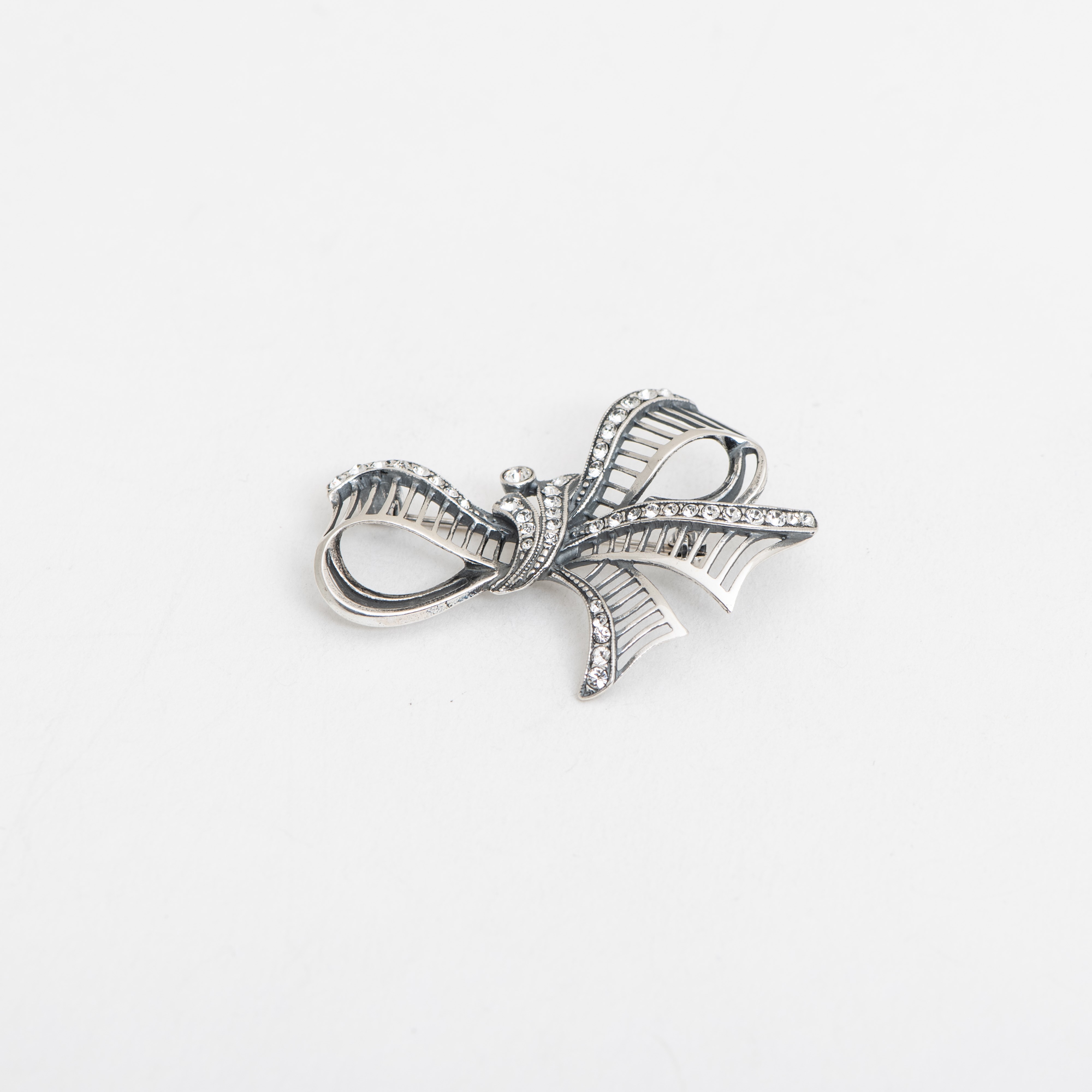Brooch Symbol