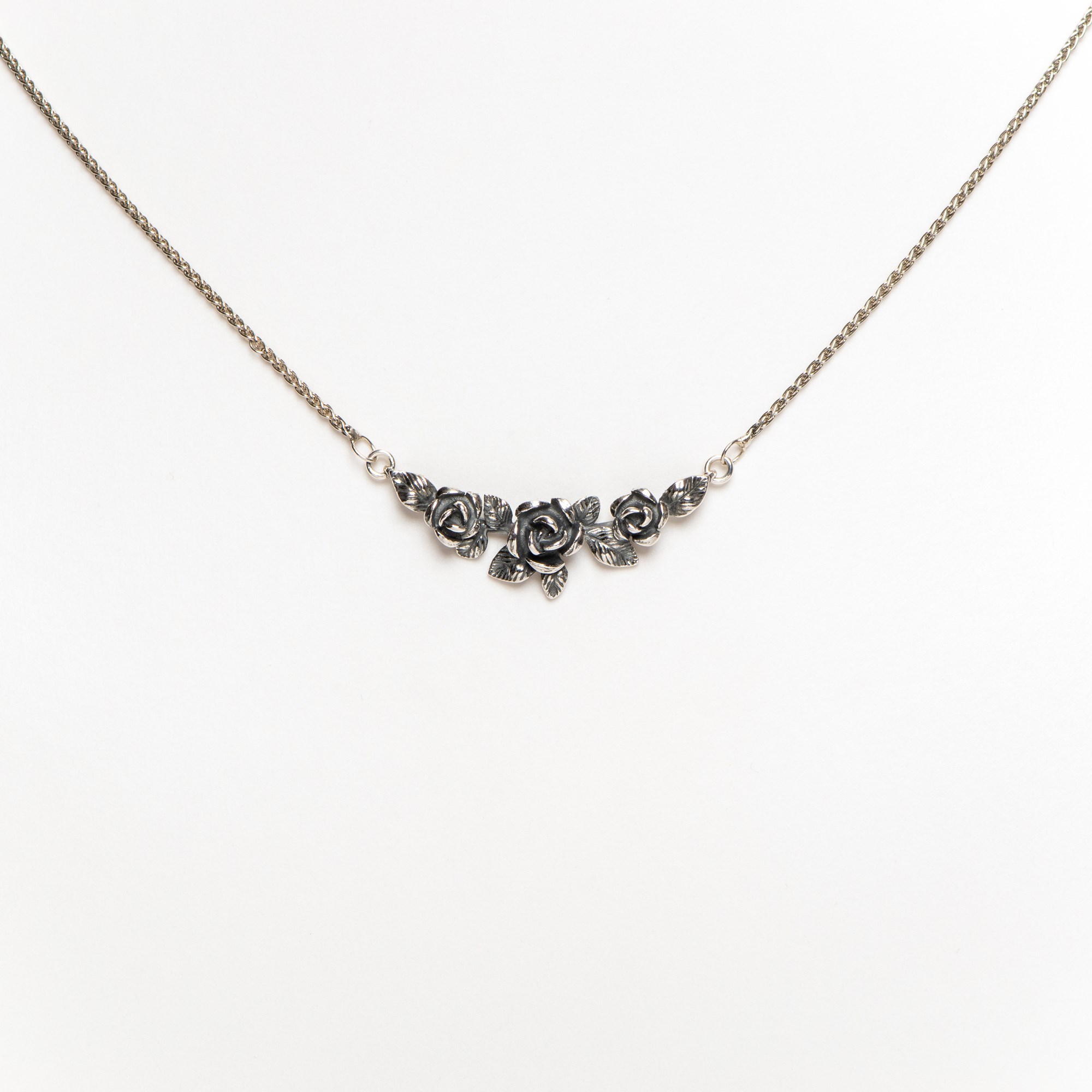 Necklace Sweet Roses