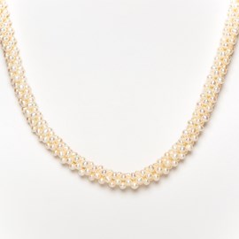 Necklace Pearls White Classic