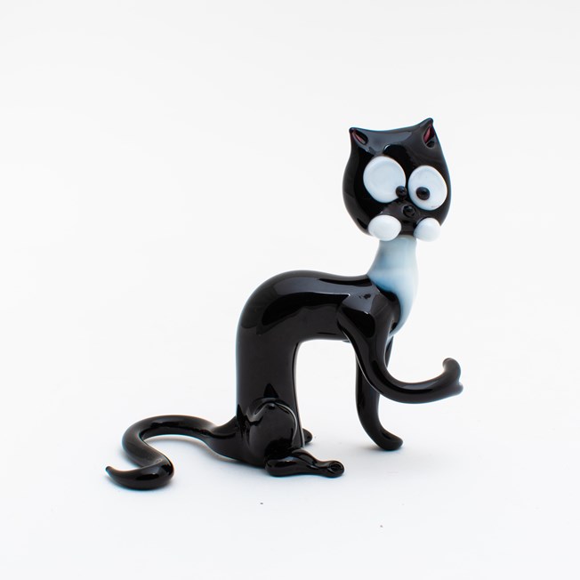 Glass sculpture black Cat