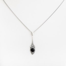 Necklace Black Gem