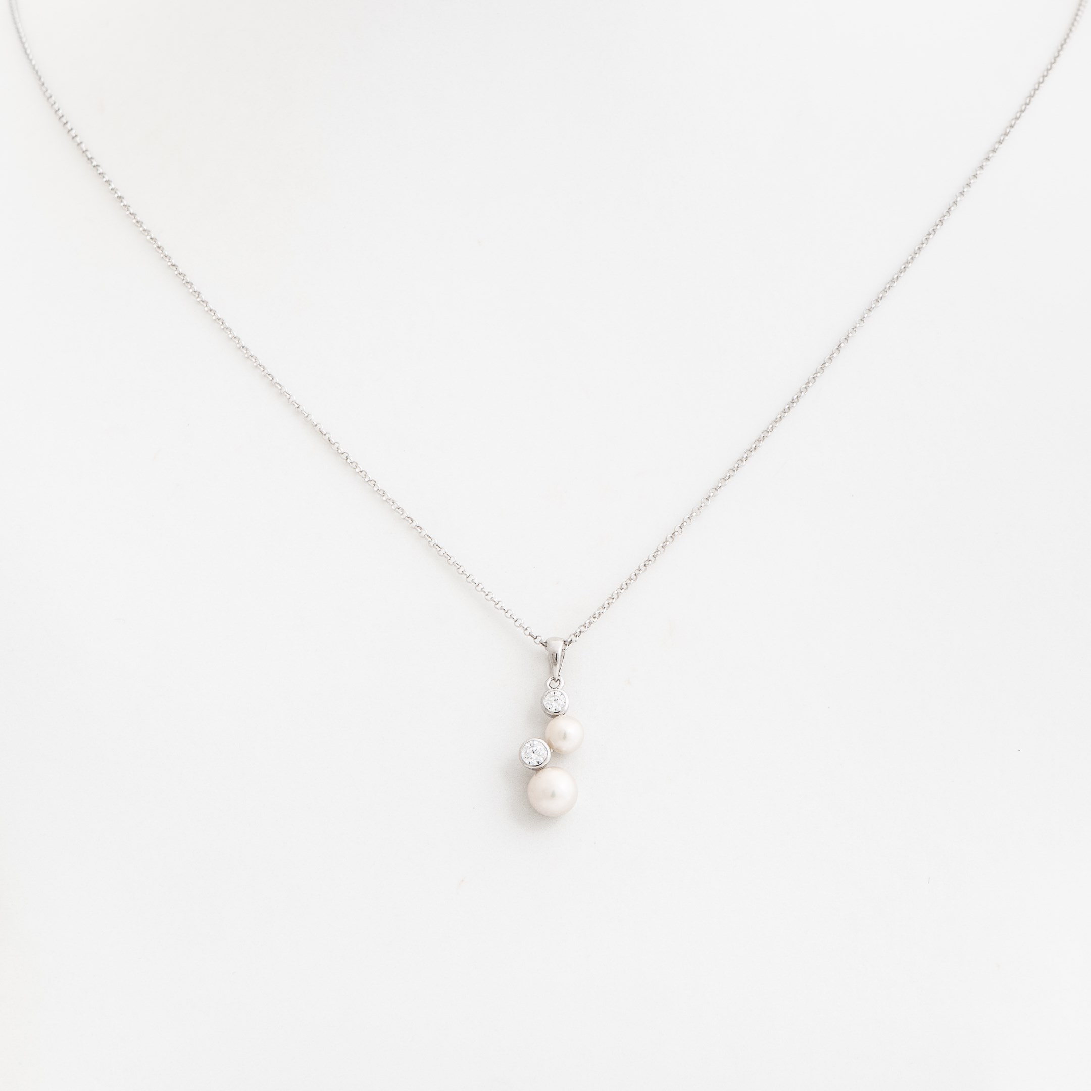 Necklace Polka