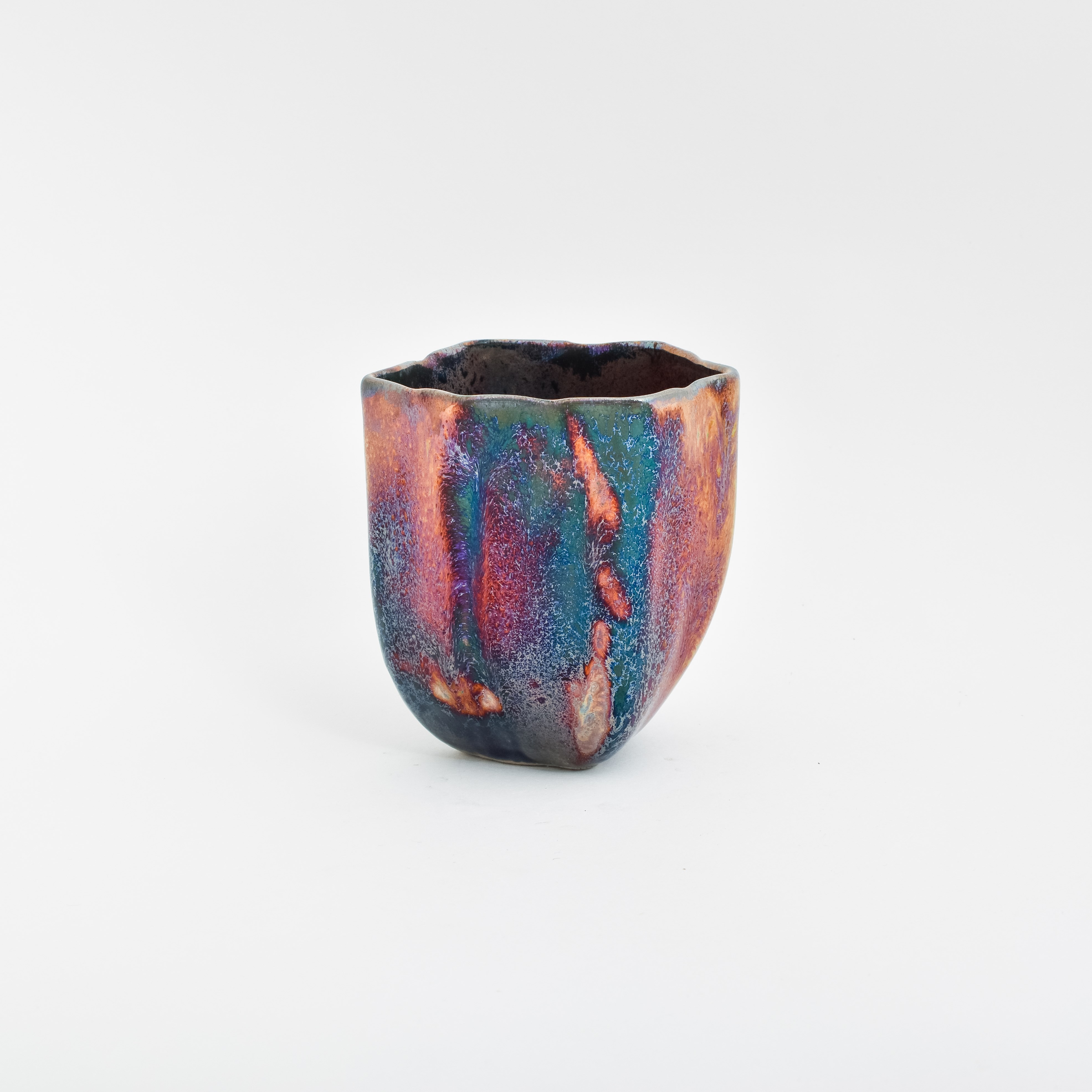 Ceramic pot small Intense