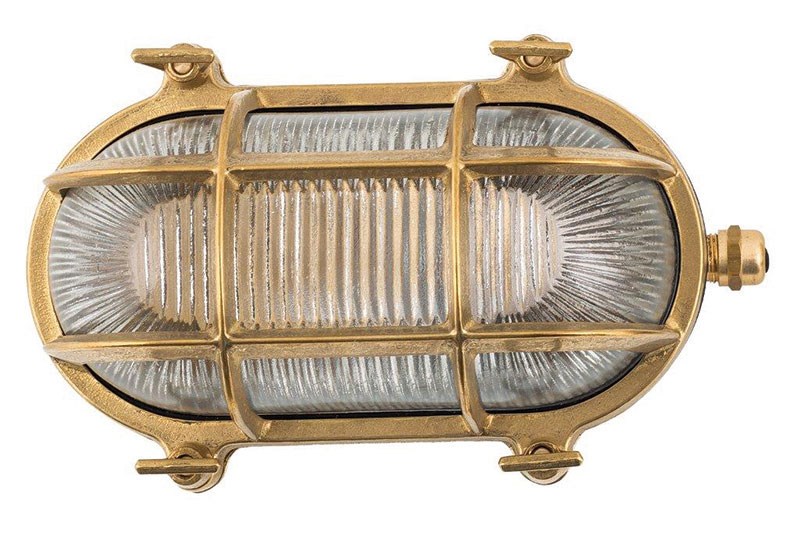 Stable lamp