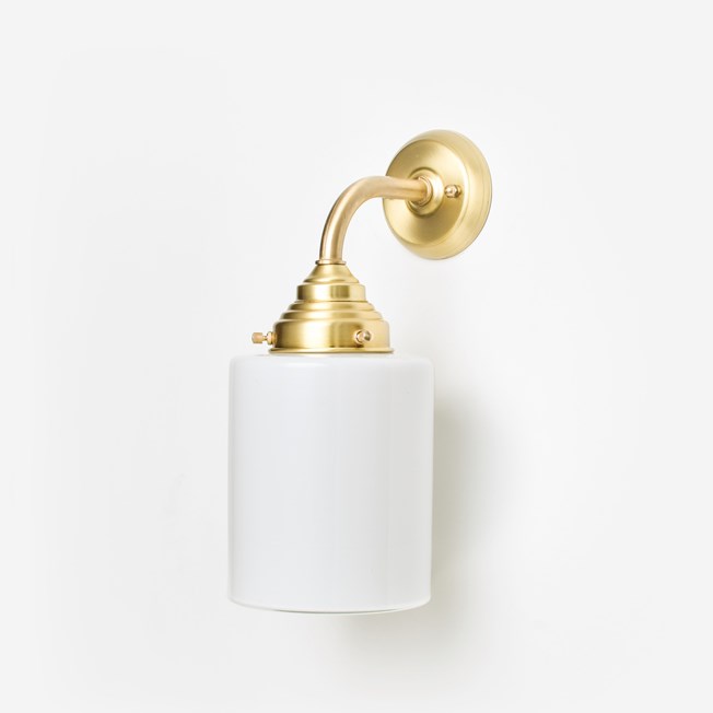 Wall Lamp Sleek Cylinderr Curve Brass