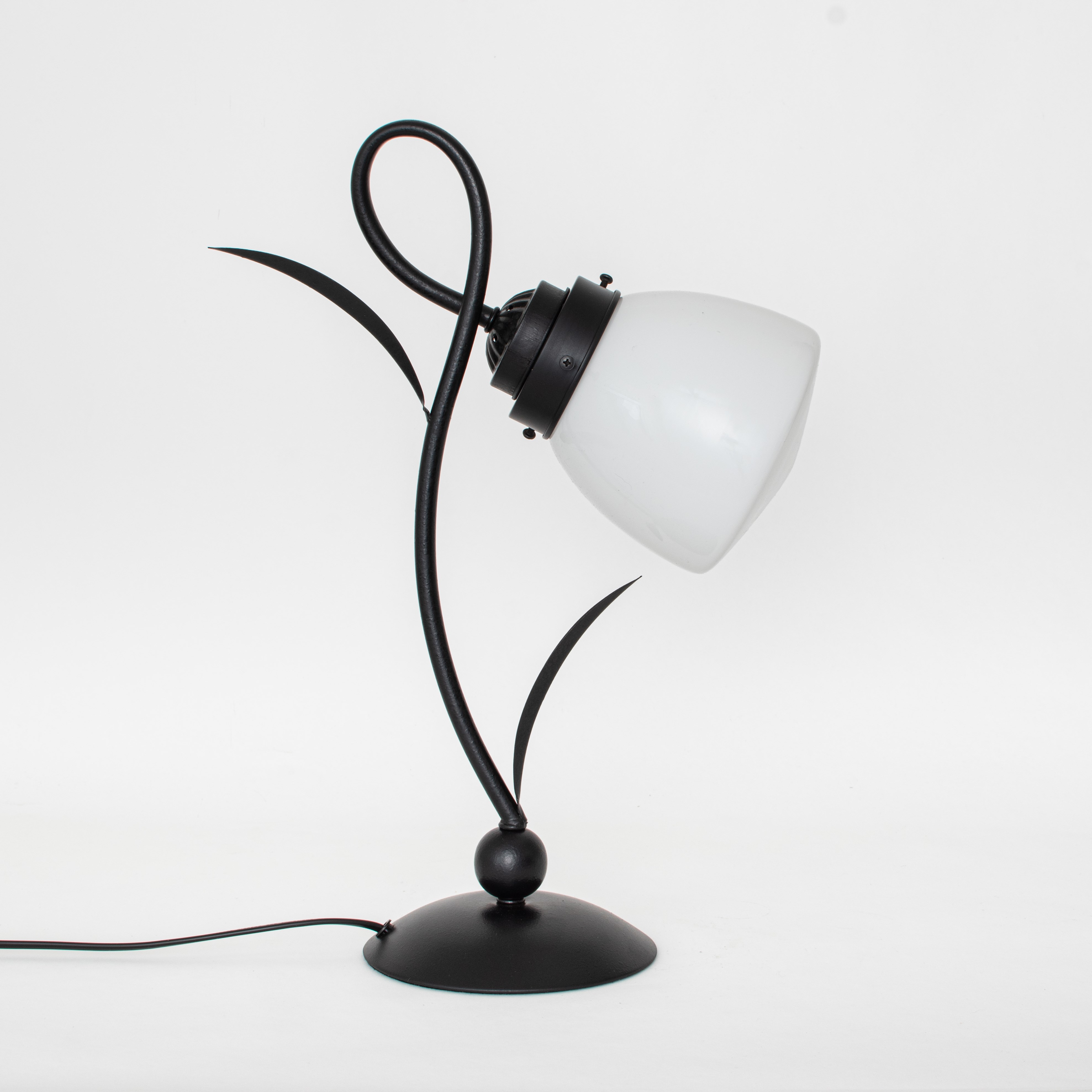 Lovely Table Lamp School Globe Moonlight