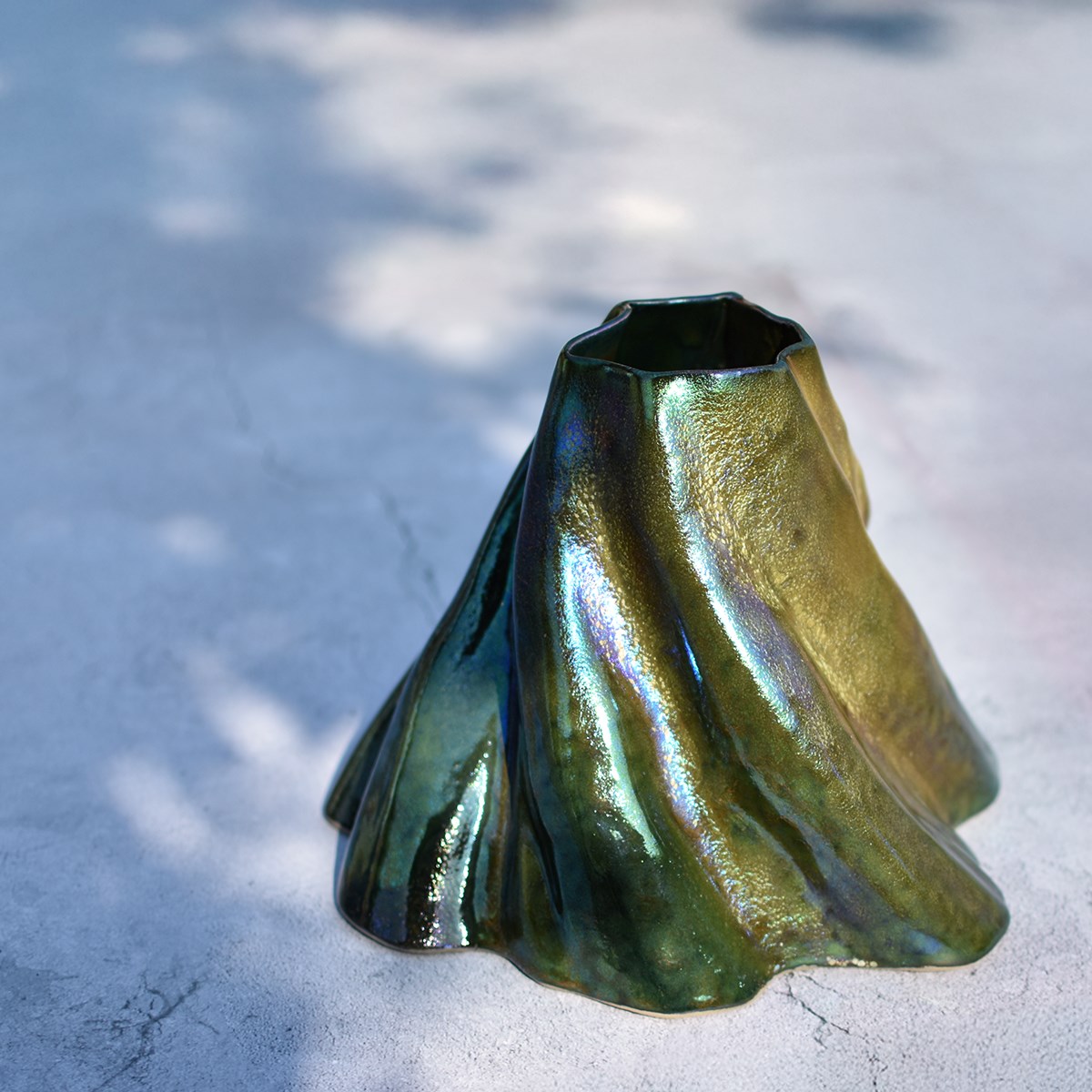 Ceramic vase Twist
