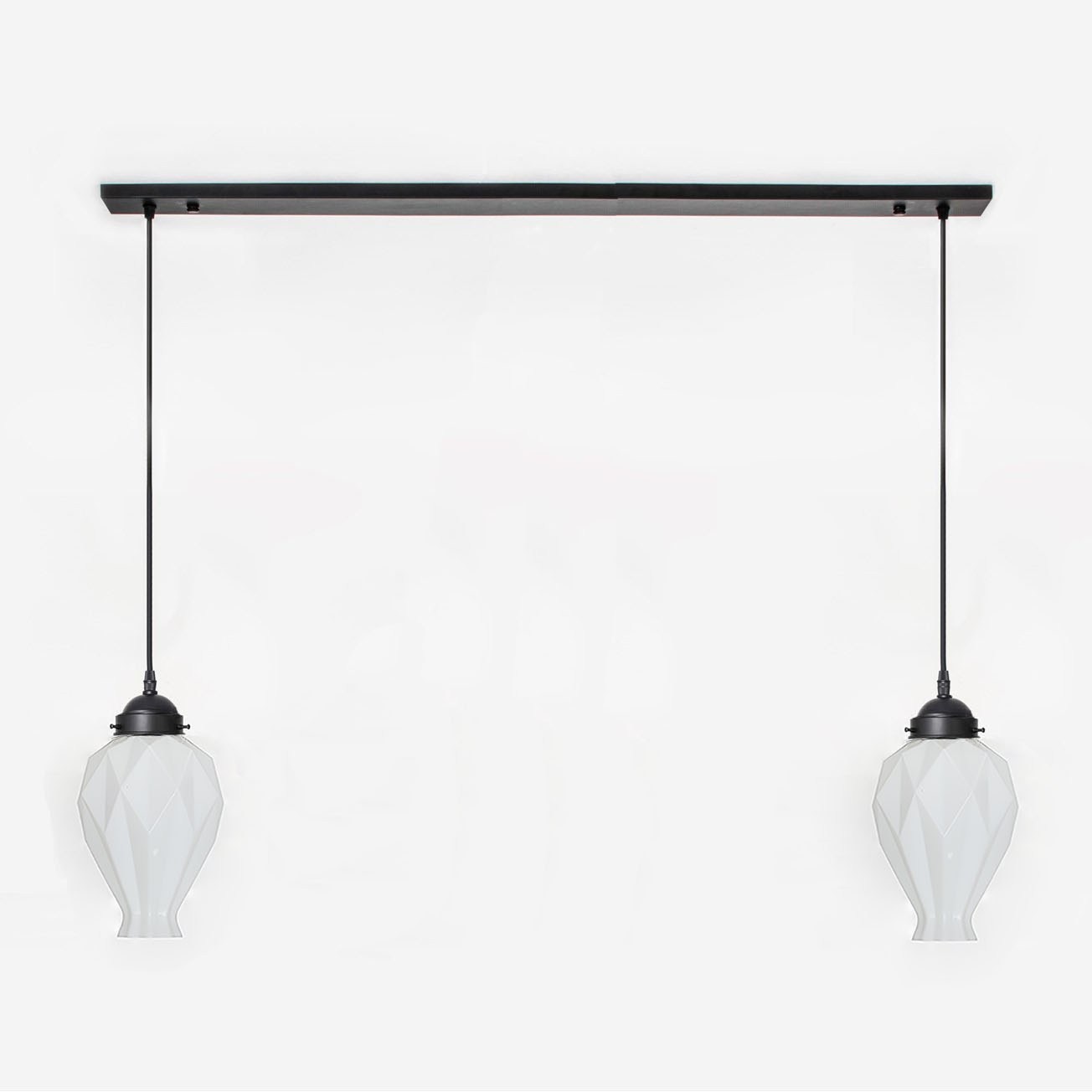 voorbeeld van een van onze Lights on beam / Billiards