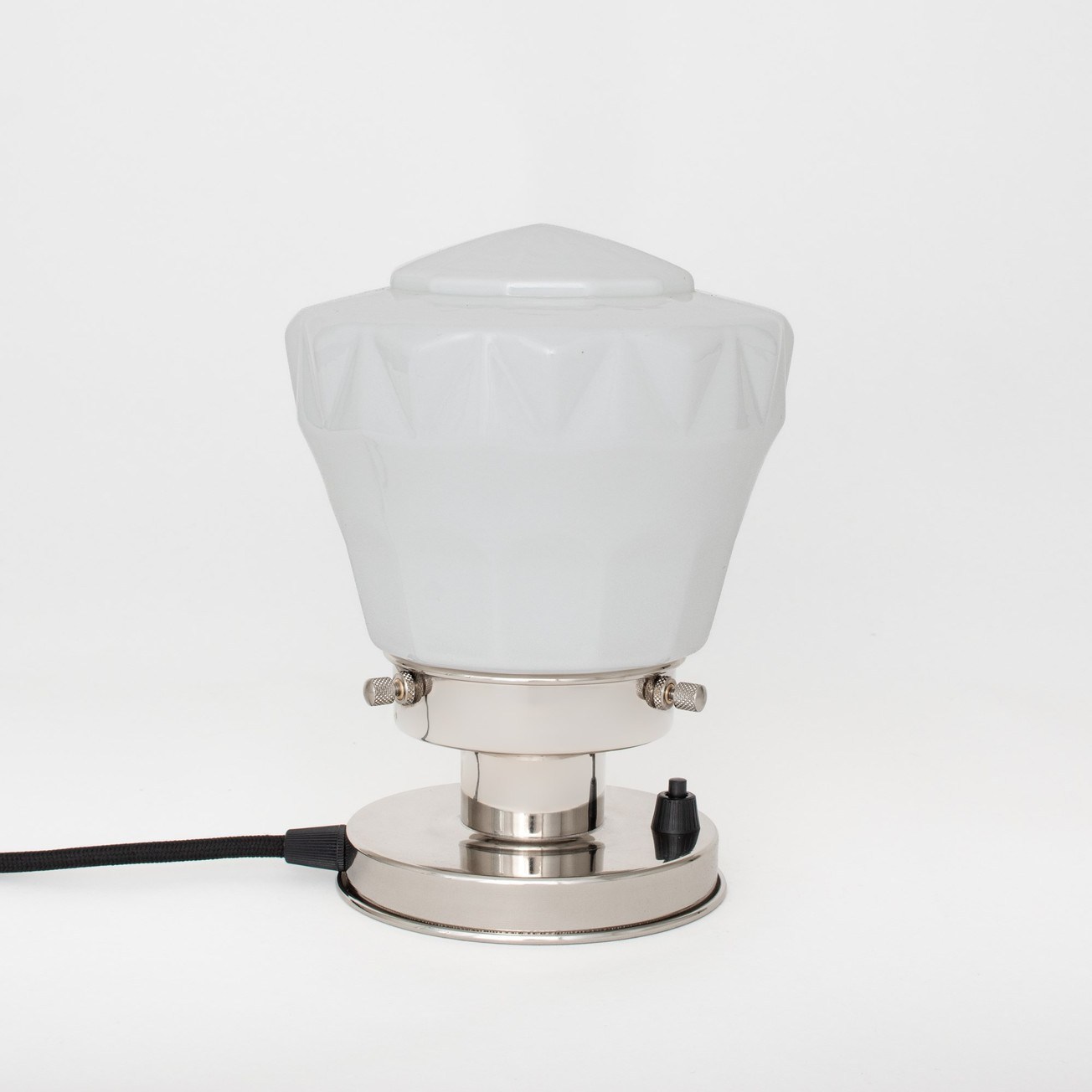 Table Lamp Bold 20's Nickel