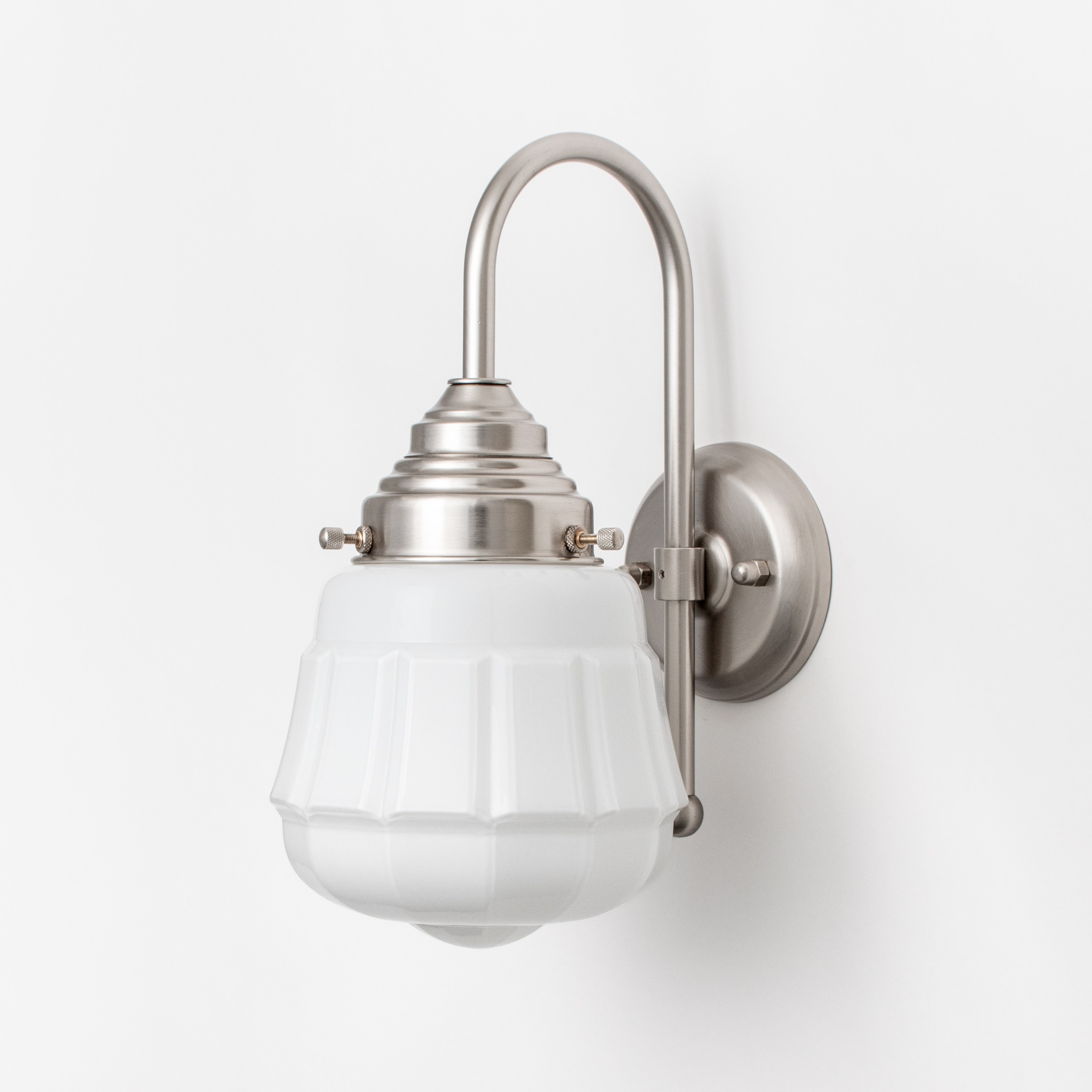 Wall lamp Cadence Meander Matt Nickel