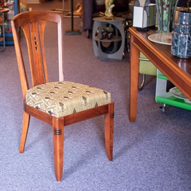 1 x Chair Lloyd