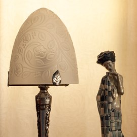 French Art Deco Table Lamp Dome Fleurs